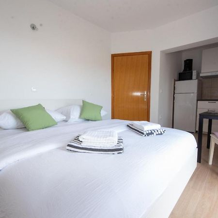 Charming Apartments Duce Omiš Esterno foto